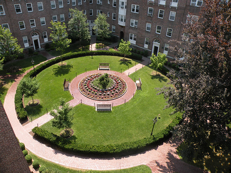 view of courtyard from sky