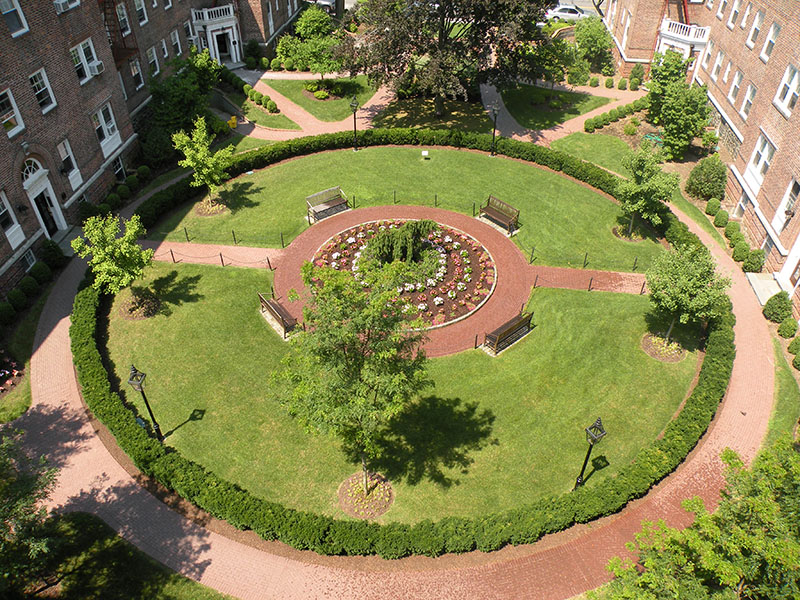 view of courtyard from above